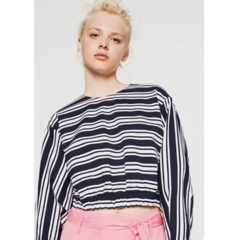 Zara Trafaluc Collection Navy White Long Sleeve Crop Top Pink Zipper S Perfect